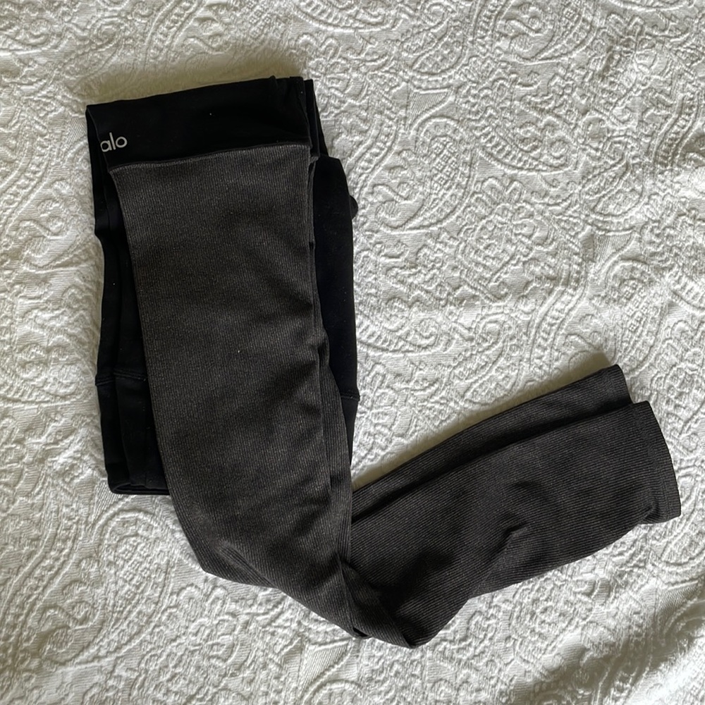 ALO leggings